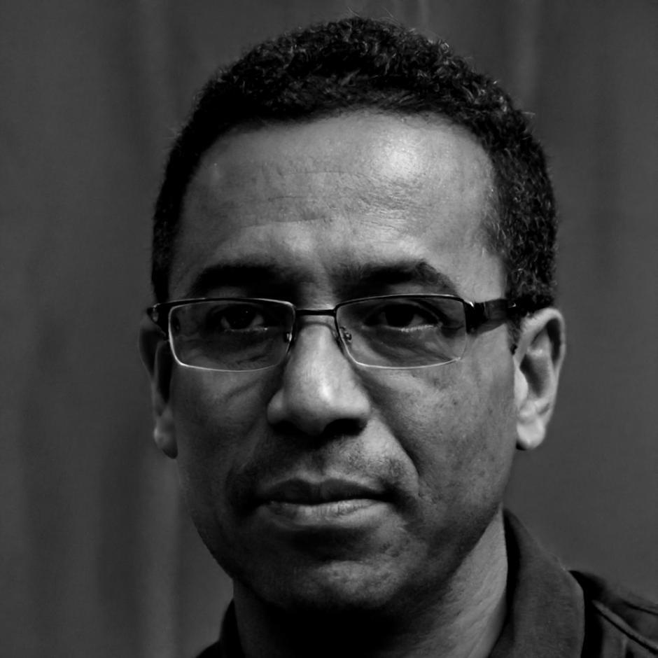 Portrait de Julien Moreau, conseiller financier senior