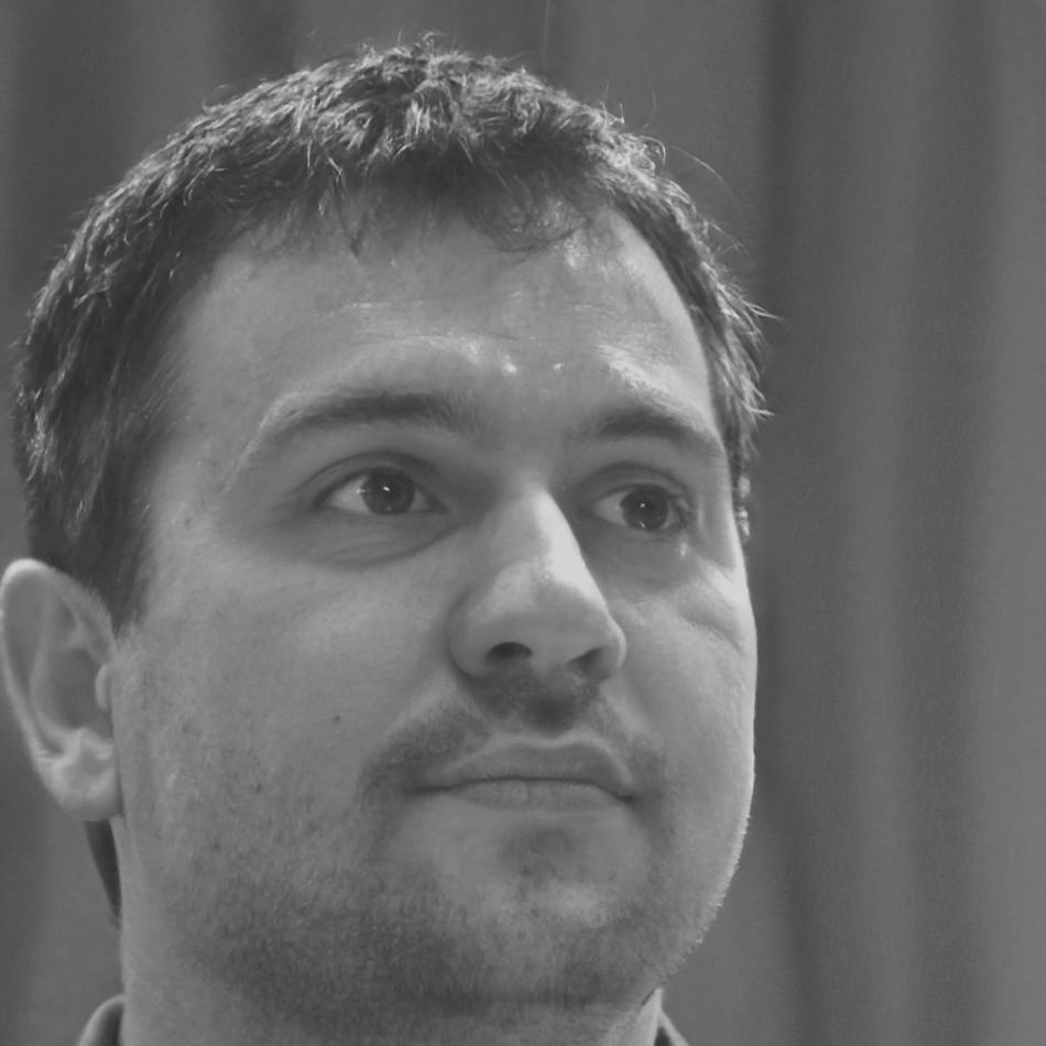 Portrait de Sébastien Moreau, conseiller financier senior